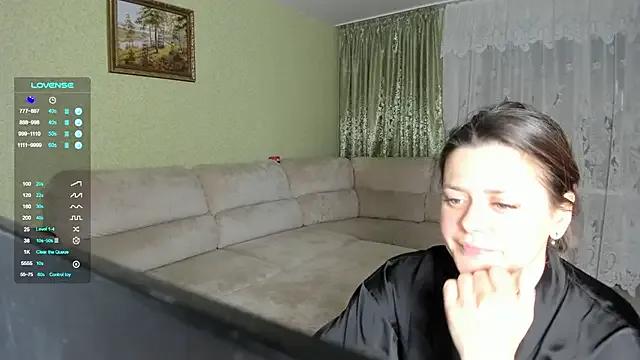 bloomwithmary from StripChat is Freechat