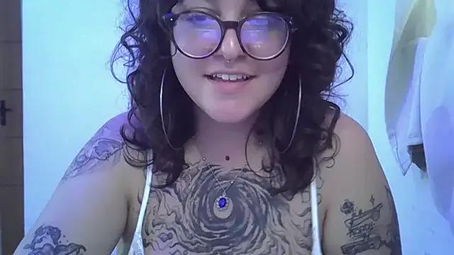 Blue_Liz from StripChat is Freechat
