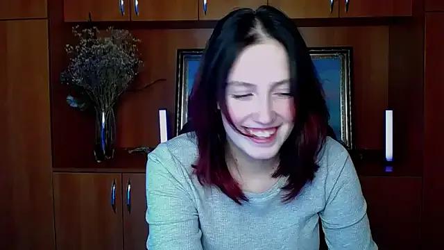 BlueberryDi from StripChat is Freechat