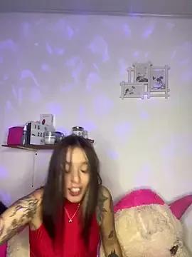 Try our streaming cams variety and talk on a personal level with our adorable girls streamers, showing off their bountiful shapes and dildos.