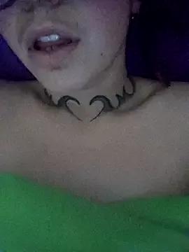 Blulilla69 from StripChat
