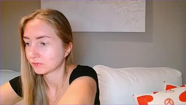 BluueSilk from StripChat