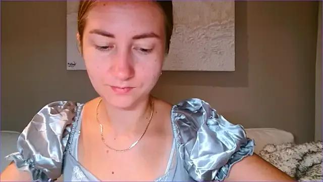 BluueSilk from StripChat