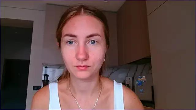 BluueSilk from StripChat is Freechat