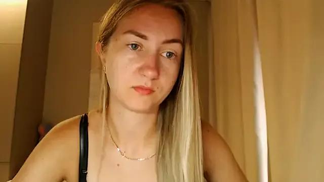 BluueSilk from StripChat