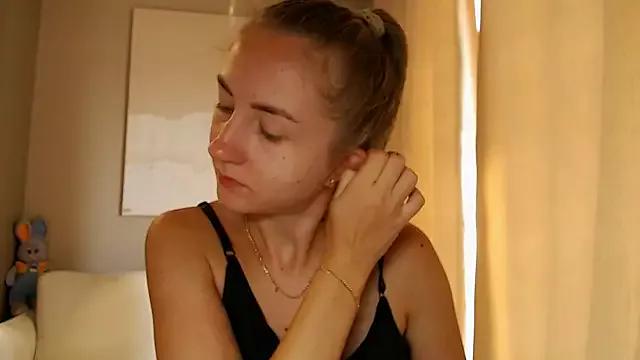 BluueSilk from StripChat