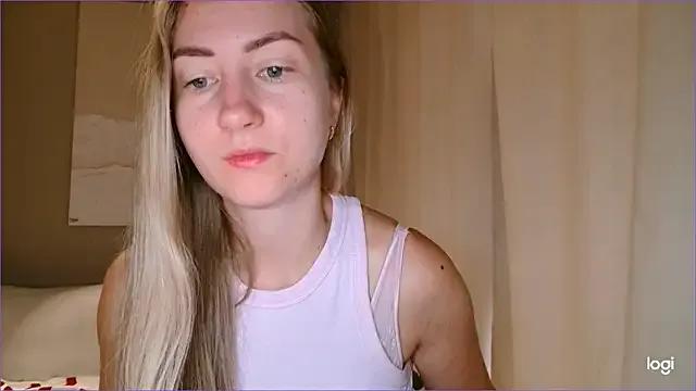 BluueSilk from StripChat