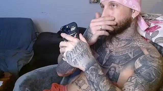 Bobbybacala91 from StripChat