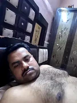 bobbyronak from StripChat