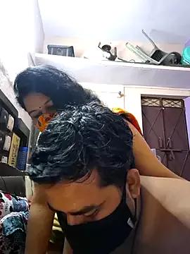 bobbyronak from StripChat
