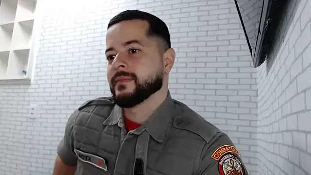 BombeiroHotx from StripChat