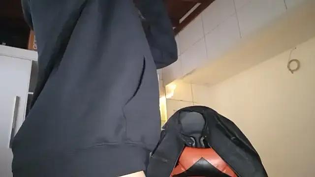 Bombomepimenta from StripChat