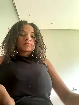 Bombomziin from StripChat