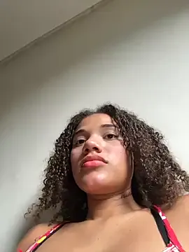 Bombomziin from StripChat