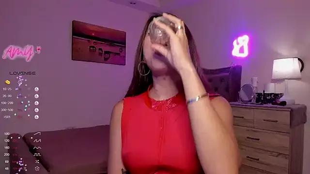 Try our streaming cams variety and talk on a personal level with our adorable girls streamers, showing off their bountiful shapes and dildos.
