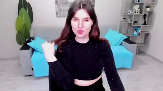 BonneyLove from StripChat