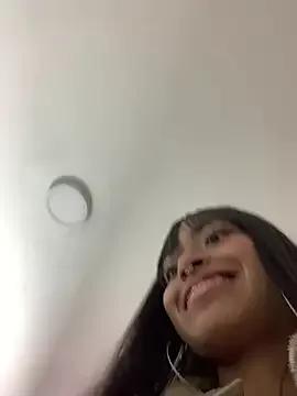 bonnie_18x from StripChat