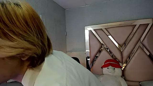 BonnieCloud from StripChat