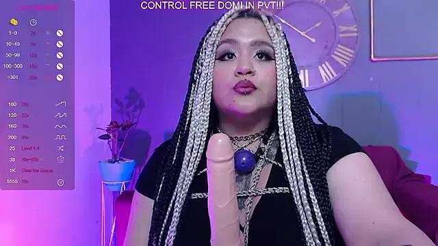 BonnieStardust from StripChat