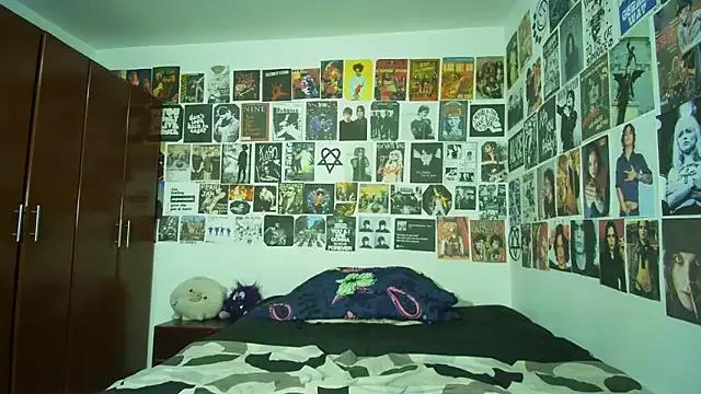 BonnieStardust from StripChat is Freechat