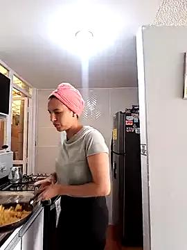 Bonny_Klote from StripChat