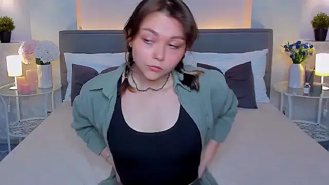 Try our streaming cams variety and talk on a personal level with our adorable girls streamers, showing off their bountiful shapes and dildos.