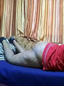 Bootiq from StripChat