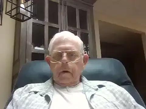 bootlegmanz from StripChat