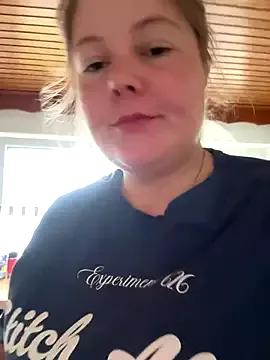 BootyLola from StripChat
