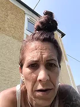bosslady1984 from StripChat