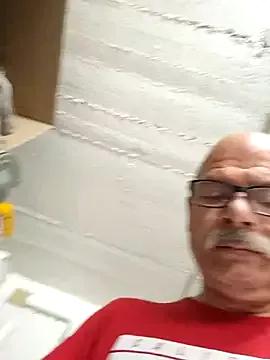 bottomhairy from StripChat is Freechat
