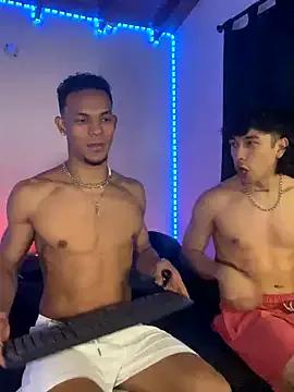 BoysOftemptation- from StripChat is Freechat