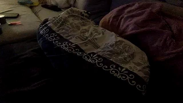 Breezydicksn from StripChat