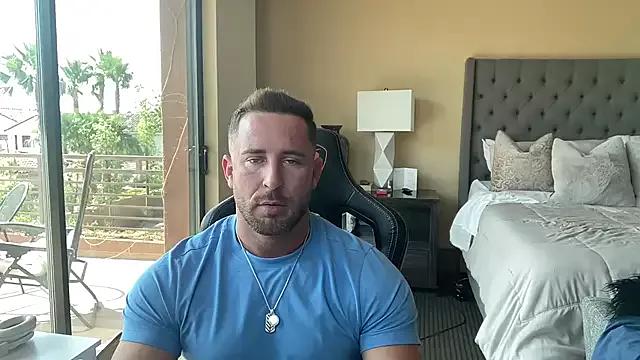 brettmycles28 from StripChat is Freechat