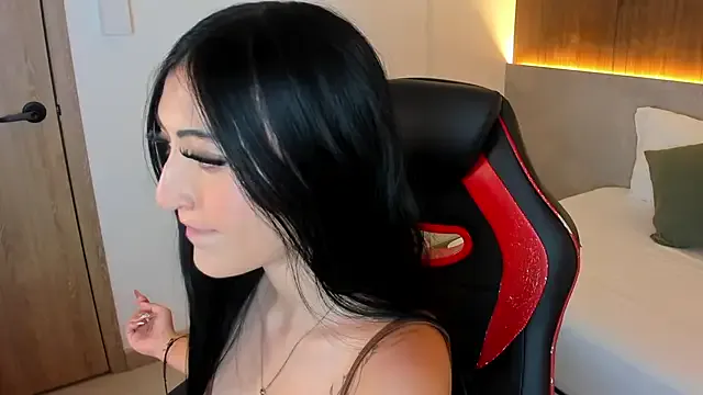 brigitte_pink_ from StripChat is Freechat