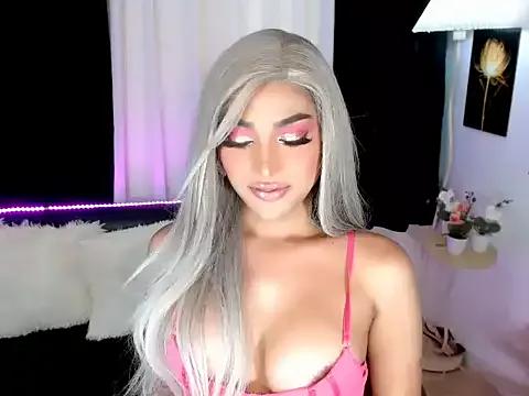 Brilliance_Goddess from StripChat is Freechat