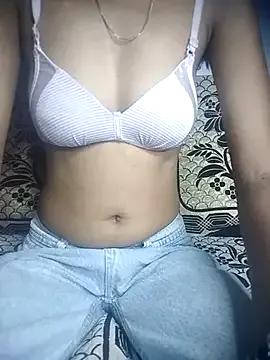 Brownies22 from StripChat is Freechat