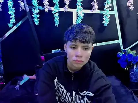 Bruno_Cruzz from StripChat is Freechat