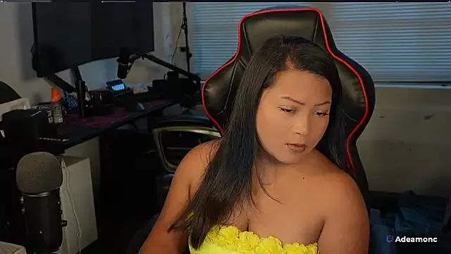 Try our streaming cams variety and talk on a personal level with our adorable girls streamers, showing off their bountiful shapes and dildos.