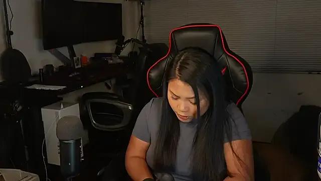 Bubbleliyah from StripChat