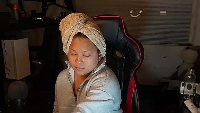 Bubbleliyah from StripChat