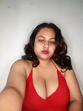bumblebeegirl from StripChat