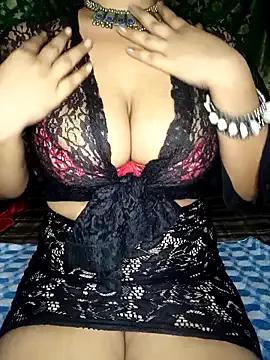 Bunny-baby27 from StripChat