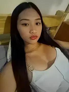 Bunny72772 from StripChat