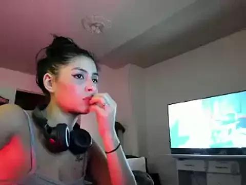 bunny_1922 from StripChat