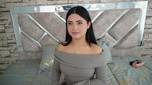 bunny_aura from StripChat is Freechat