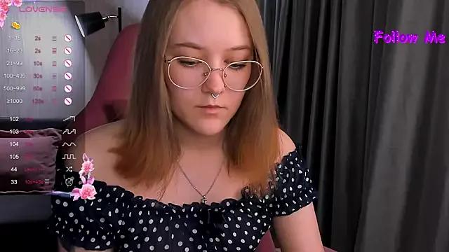 bunny_bubble from StripChat