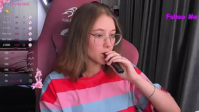 bunny_bubble from StripChat