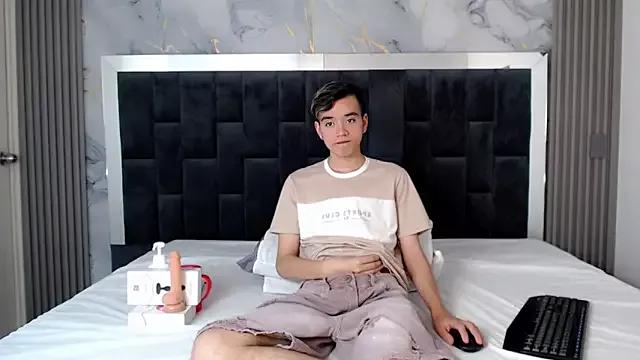 bunny_maxi from StripChat is Freechat