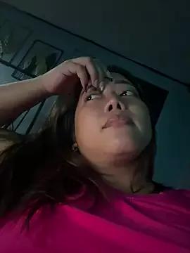 Bunnyasian10 from StripChat is Freechat